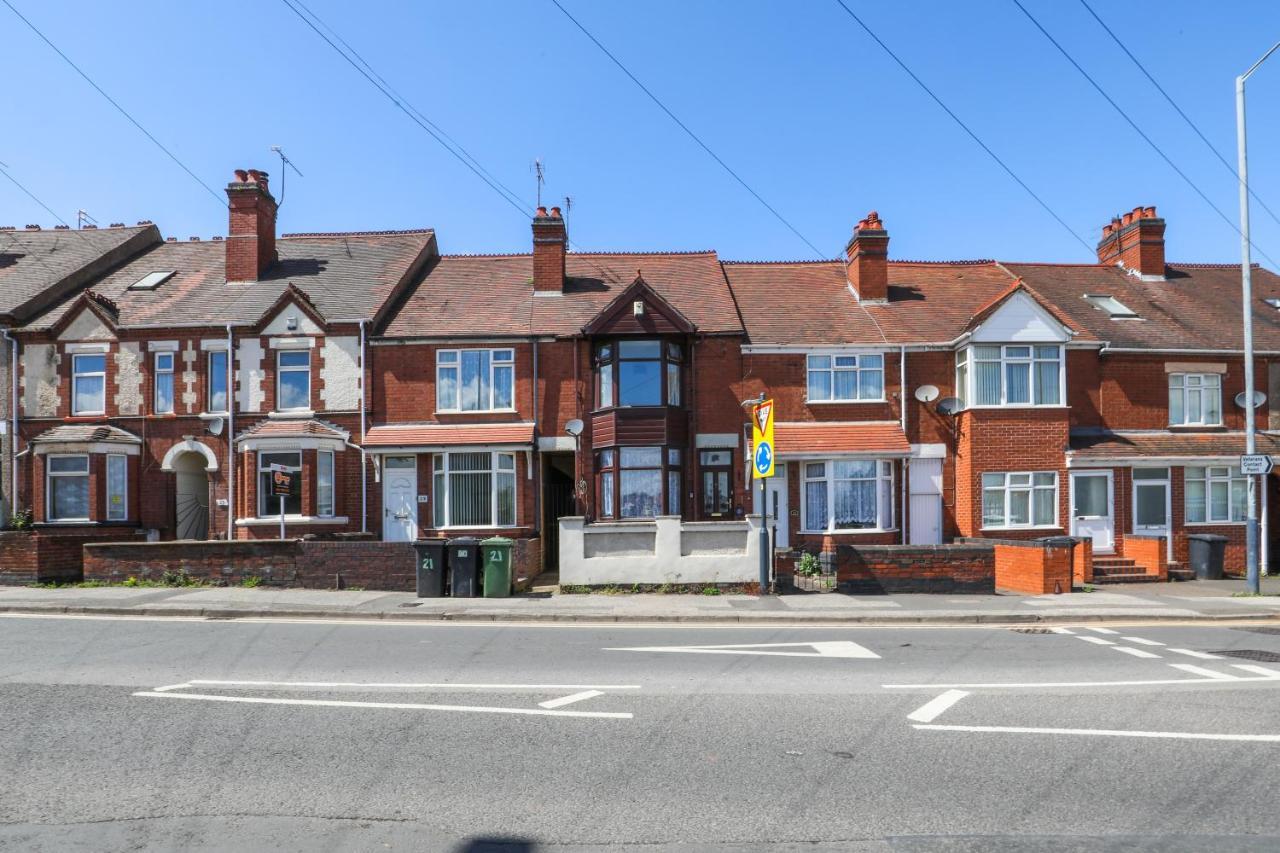 Nuneaton - Ideal 3 Bedroom, Wi-Fi Parking, Sleeps 6 - Jrr Stays Eksteriør bilde