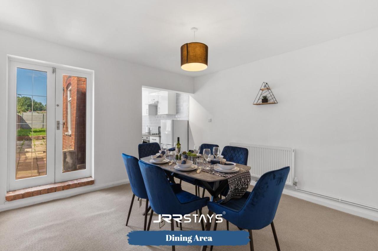 Nuneaton - Ideal 3 Bedroom, Wi-Fi Parking, Sleeps 6 - Jrr Stays Eksteriør bilde